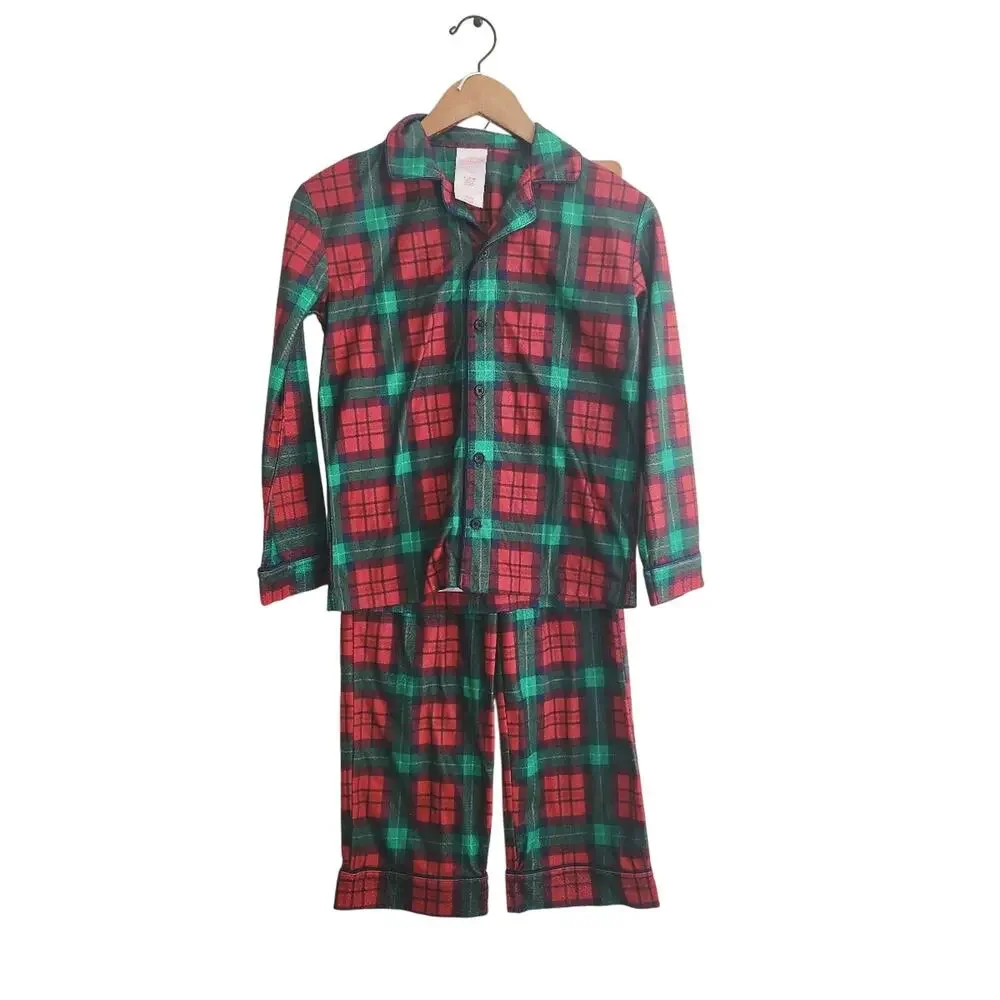10 Wondershop plaid pajama set